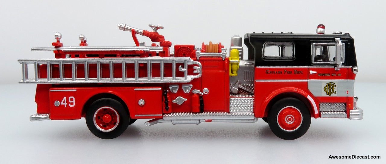 1974 Ward LaFrance Fire Engine: Chicago Fire Department – Engine 49 1:87 (HO) Diecast Model Fire Truck by Iconic Replicas