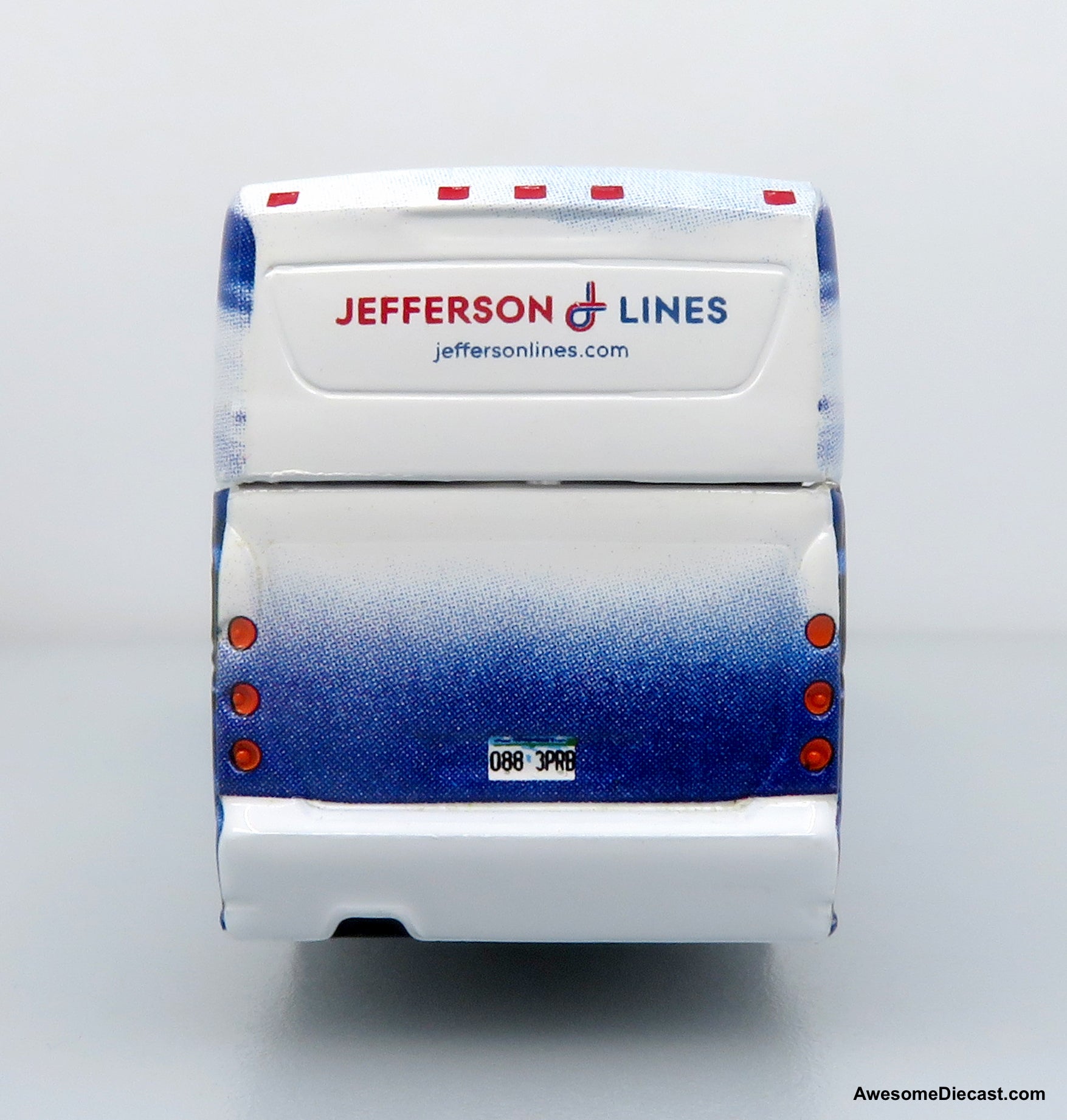 MCI D4520 Coach Bus: Jefferson Lines 1:87 (HO) Diecast Model Bus by Iconic Replicas