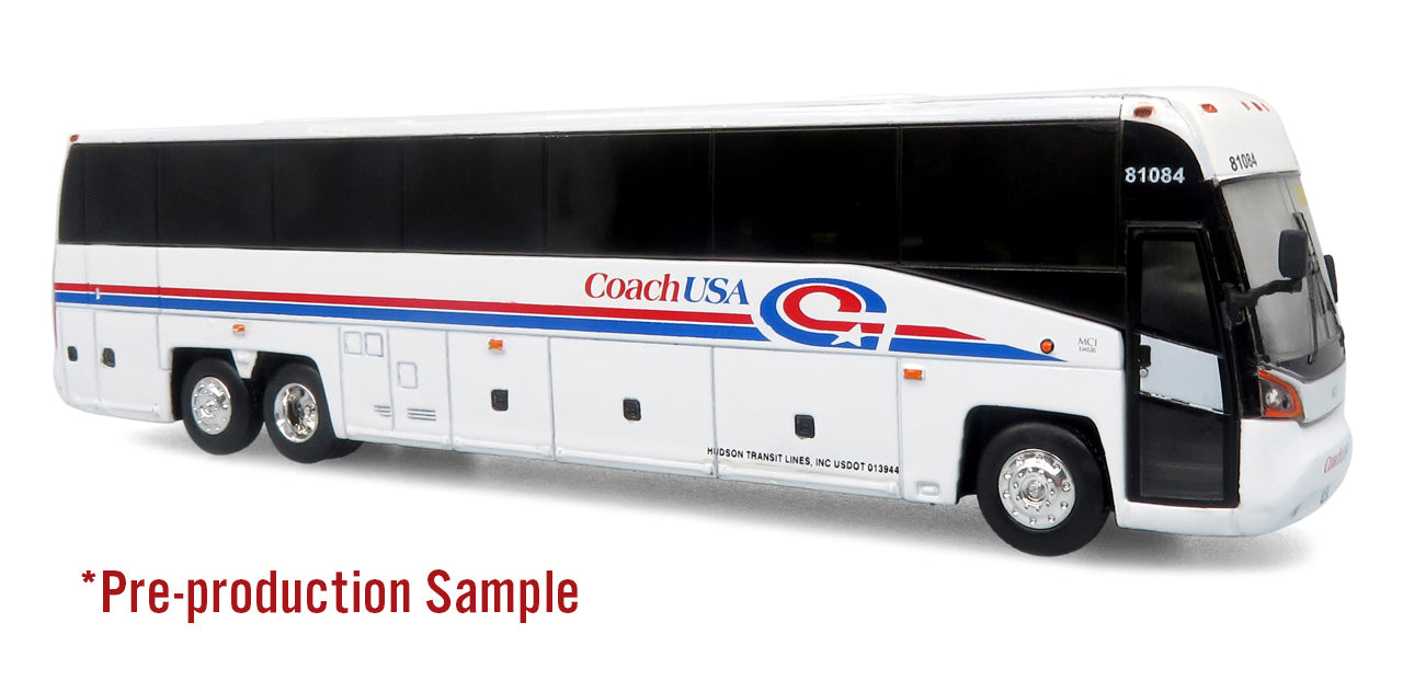 MCI D4520 Coach Bus: Coach USA 1:87 (HO) Diecast Model Bus by Iconic Replicas