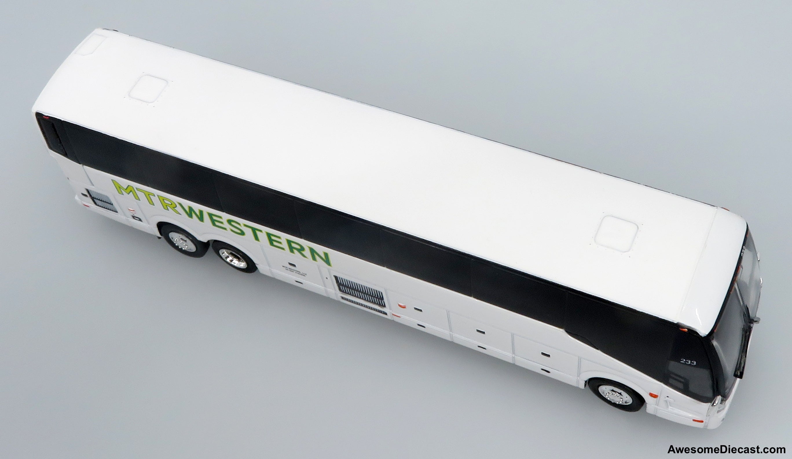 Prevost H3-45 Coach: MTR Western 1:87 (HO) Diecast Model Bus by Iconic Replicas