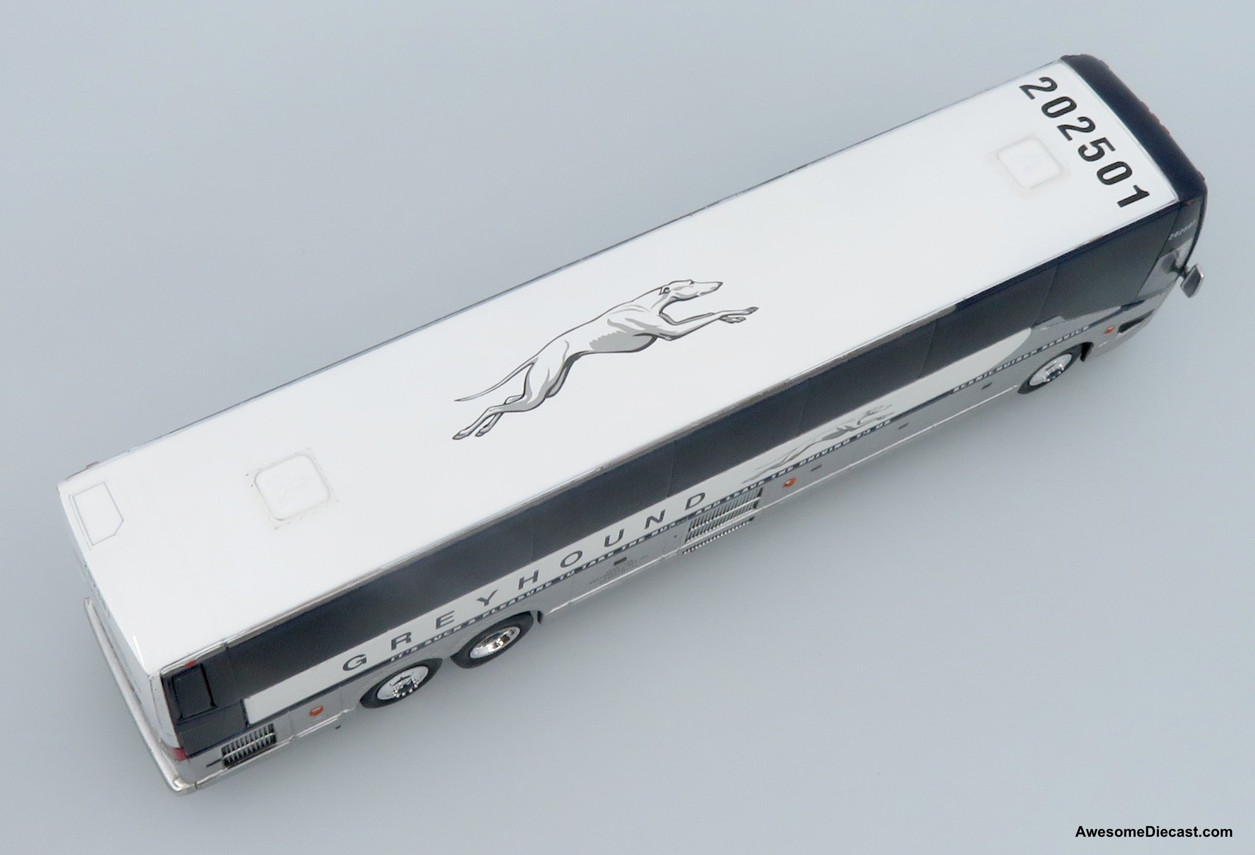 Prevost H3-45 Coach: Greyhound Scenicruiser Vintage Livery 1:87