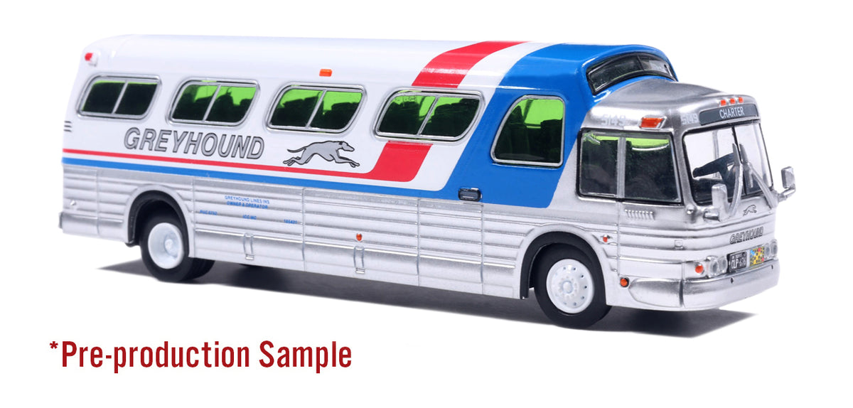1966 GM PD-4107 “Buffalo” Coach: Greyhound Lines 1:87 (HO) Diecast Model Bus by Iconic Replicas