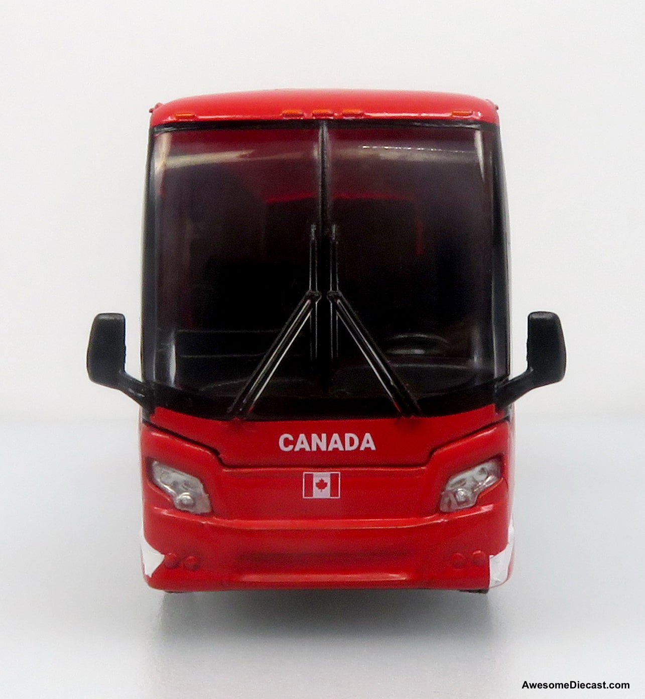 Prevost H3-45 Coach: World Cup Canada National Team 1:87 (HO) Diecast Model Bus by Iconic Replicas