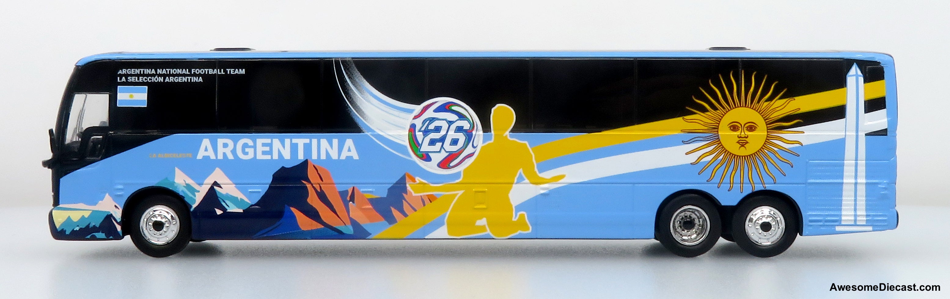 Prevost X3-45 Coach: World Cup Argentina National Team 1:87 (HO) Diecast Model Bus by Iconic Replicas