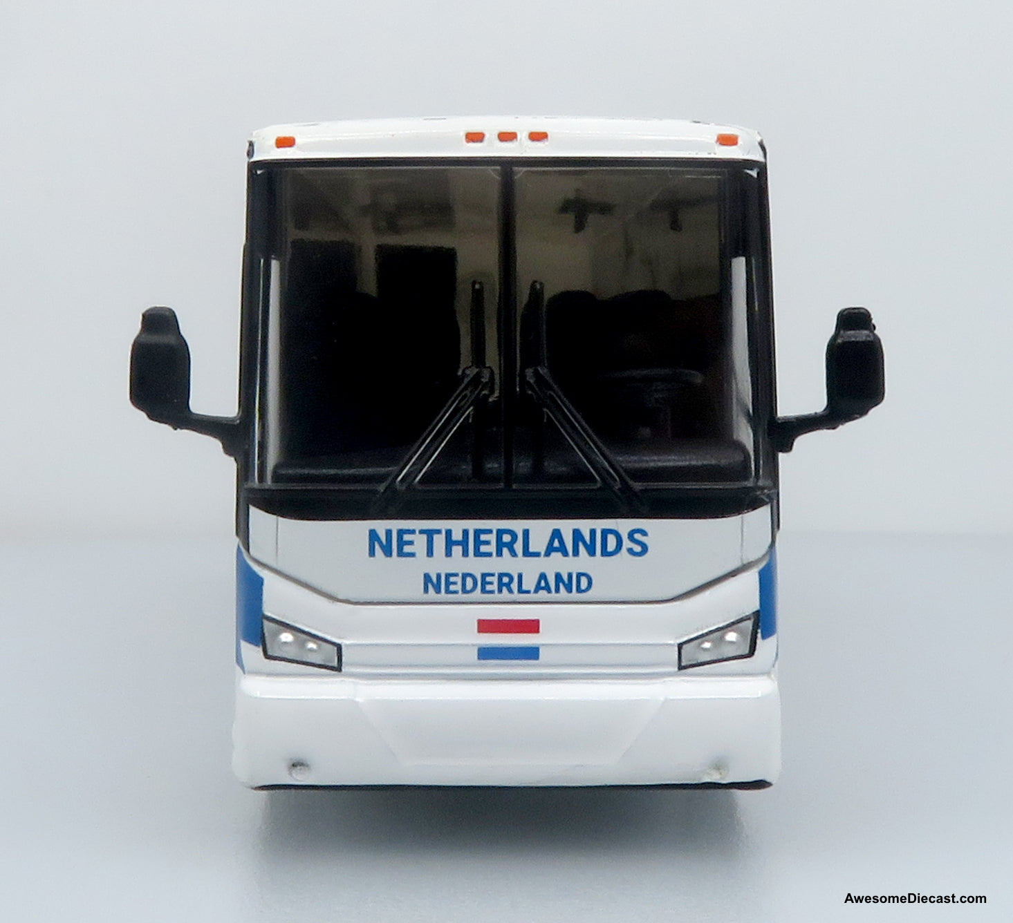 Van Hool CX-45 Coach: World Cup Netherlands National Team 1:87 (HO) Diecast Model Bus by Iconic Replicas