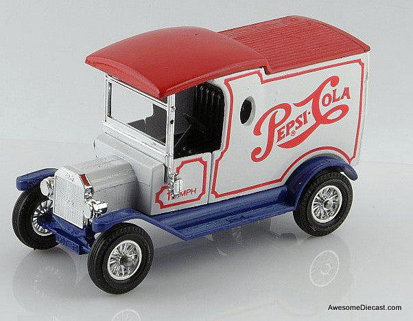 1912 Model T Ford Pepsi-Cola, White 1:35 Diecast Model Car by Matchbox