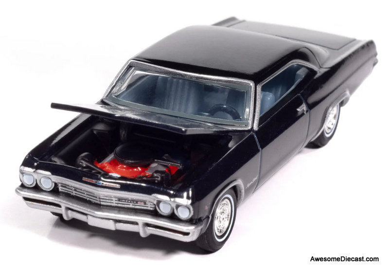 1965 Chevrolet Impala SS 396, Danube Blue 1:64 Diecast Model Car by Auto World