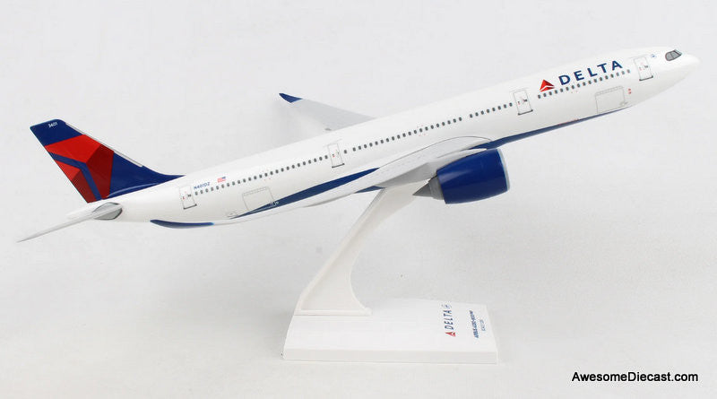 Airbus A330-900neo Delta Airlines (Reg # N401DZ) 1:200 ABS Plastic Model Plane by Sky Marks