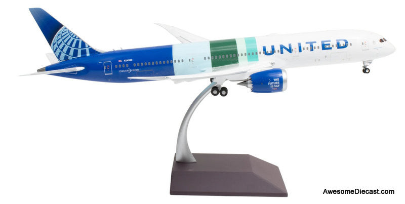 Boeing 787-9 (Flaps Down) United Airlines (Reg #N24988) " The Future Is SAF" 1:200 Diecast Model Plane by Gemini 200