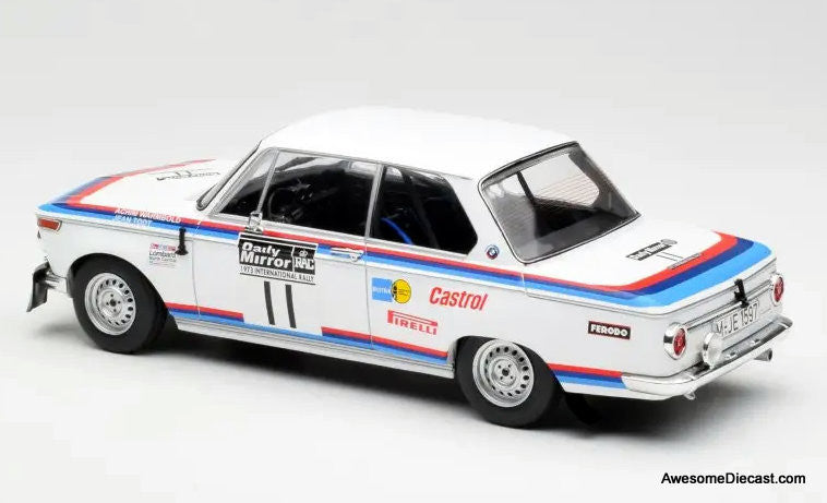 IXO  2002 ラリー ミニカー 1/18 1973 中古品 BMW 2002 #11, White 1973 RAC Rally 1:18 Diecast Model Car by IXO