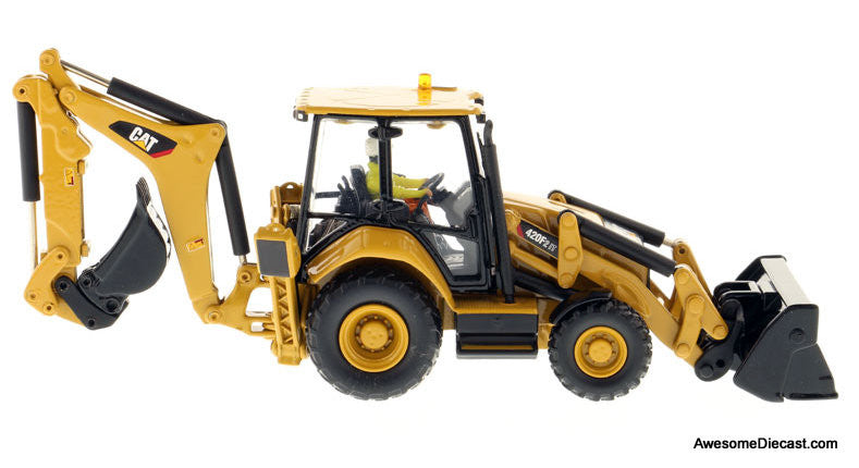 Caterpillar 420F2 IT Backhoe Loader 1:50 Diecast Model Vehicle by Diecast Masters