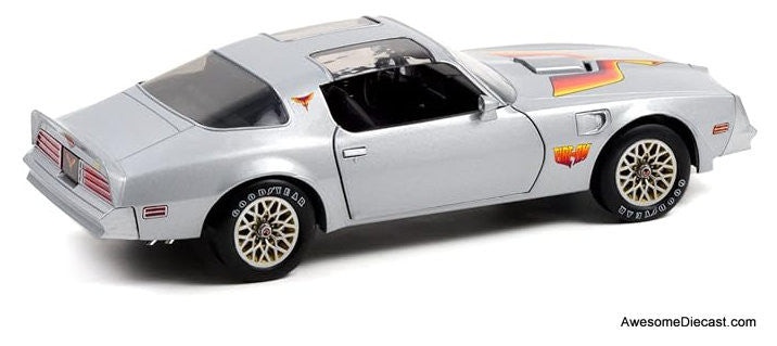 1977 Pontiac Firebird "Fire Am" by Very Special Equipment (VSE), Silver 1:18 Diecast Model Car by Greenlight