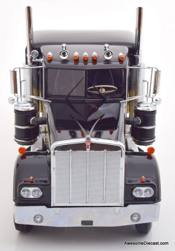 Road Kings 1:18 Kenworth W900 Tractor, Black/Gold