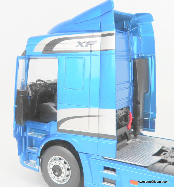 Premium ClassiXXs 1:18 2016 DAF XF Space Cab Tractor, Metallic Blue