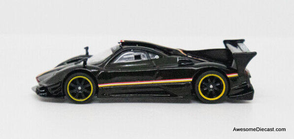 Tarmac Works 1:64 Pagani Zonda Revolución, Nero Oro Black