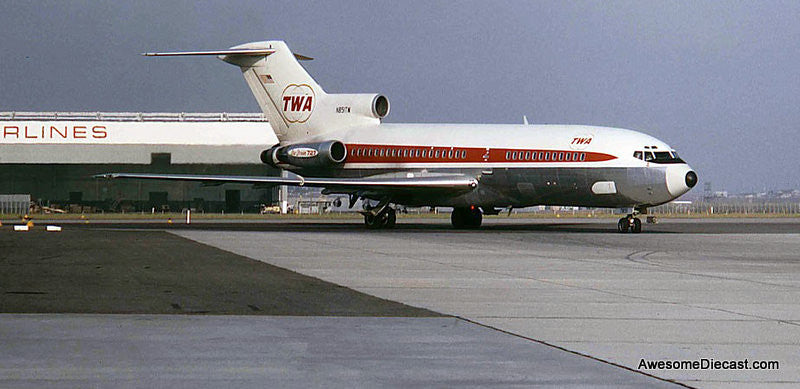 Boeing 727-100: Trans World Airlines (TWA) (Reg #N851TW) 1:200 Diecast Model Plane by Gemini 200
