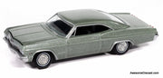 1965 Chevrolet Impala SS 396, Willow Green 1:64 Diecast Model Car by Auto World