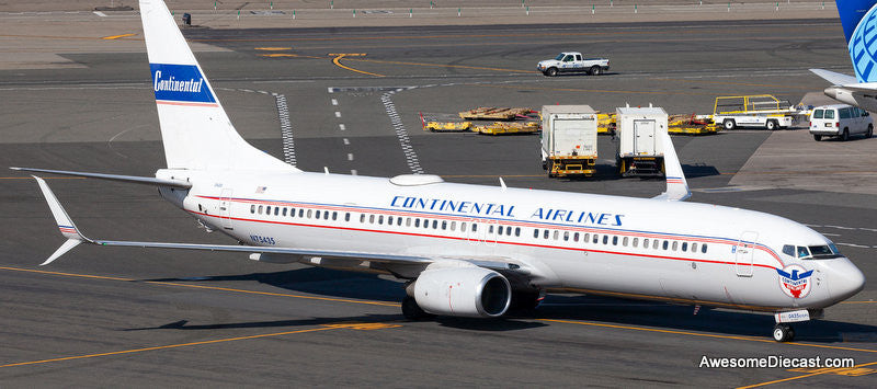 Boeing 737-900ER: United Airlines/Continental Retro (Reg#N74535) 1