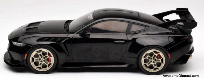 2025 Ford Mustang GTD, Black 1:18 Diecast Model Car by IXO