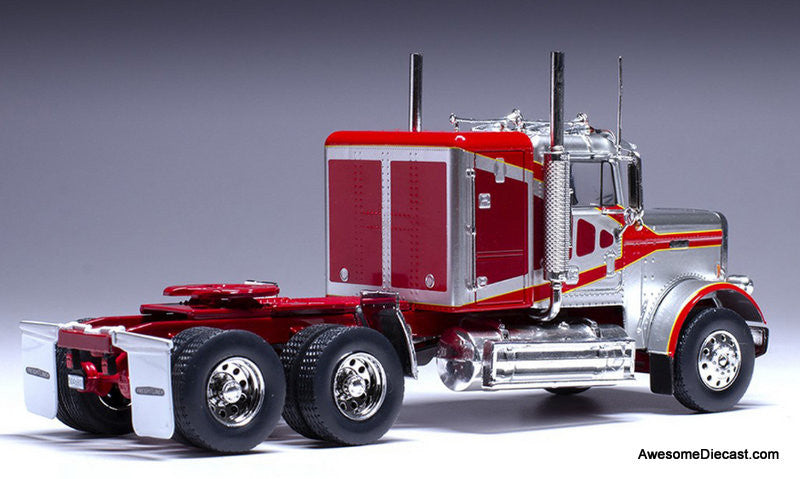 1977 Freightliner FLC 120 64T Sleeper Tractor, Red/Silver 1:43 Diecast Model Truck by IXO