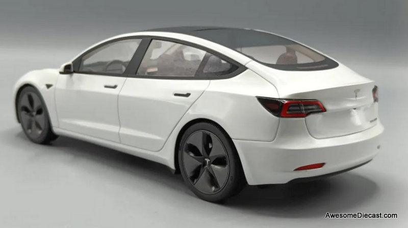 2021 Tesla Model 3, Pearlescent White 1:18 Resin Cast Model Car by LS Collectibles