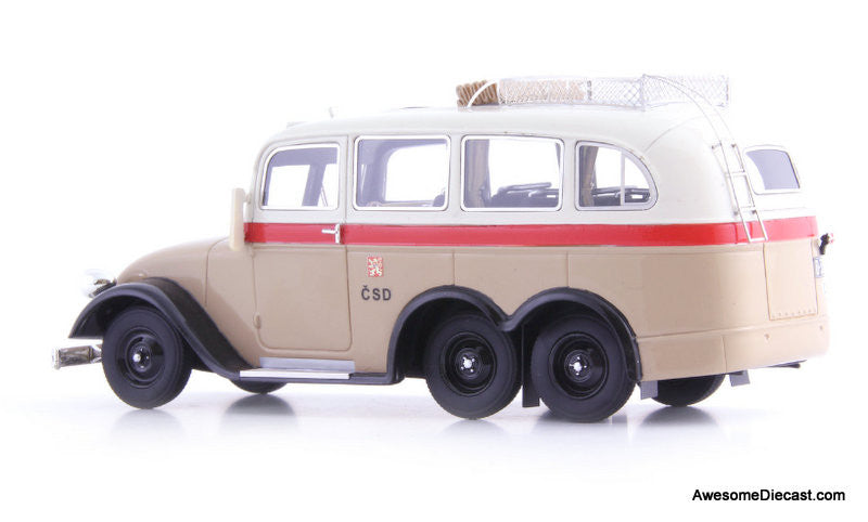 AutoCult 1:43 1937 Tatra T82 Bus, Czech Republic