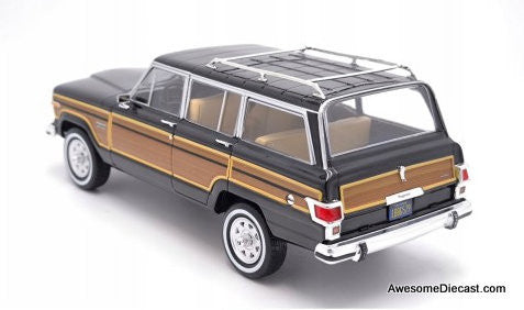 1981 Jeep Grand Wagoneer, Black/Wood Effect 1:24 Diecast Model Car