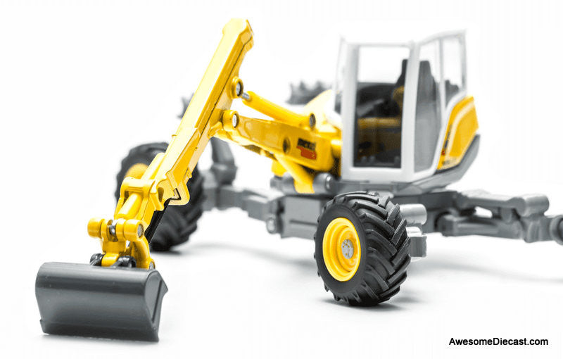 SIKU 1:50 Menzi Muck Walking Excavator