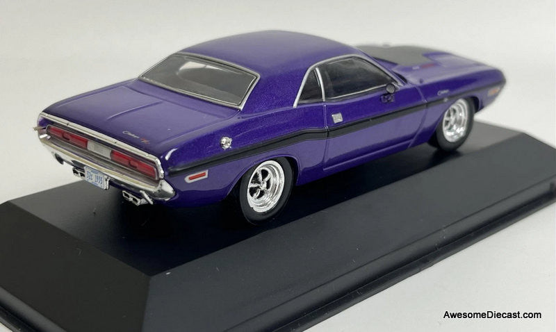 1970 Dodge Challenger R/T 440, Purple 1:43 Diecast Model Car by DeAgostini