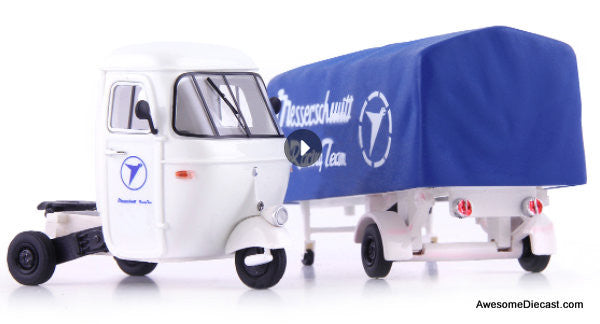 AutoCult 1:43 1961 Piaggio Ape Pentaro Renntransporter: Messerschmitt Racing