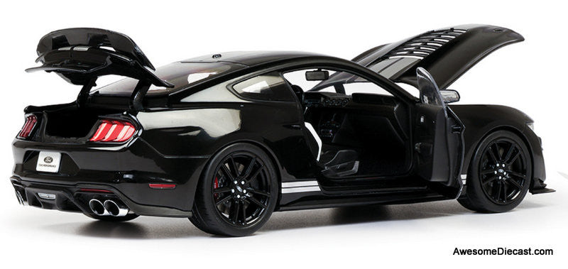 2022 Ford Mustang Shelby G.T. 500, Shadow Black 1:18 Diecast Model
