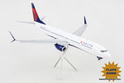 Gemini 200 1:200 Boeing 737-900ER (Flaps Down): Delta Airlines (Reg #N856DN)
