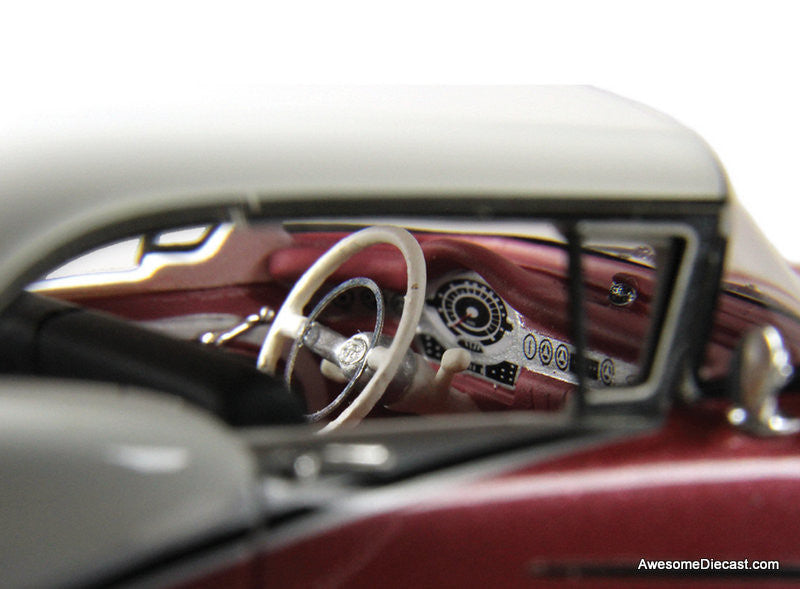 1957 Oldsmobile Starfire w/Continental Kit, Royal Glow & Alcan White 1:43 Resin Car Model Car by Goldvarg Collection