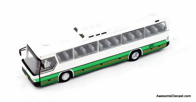 Xcar 1:64 BeiFang BFC6120 Luxury Tour Motor Coach, White/Green