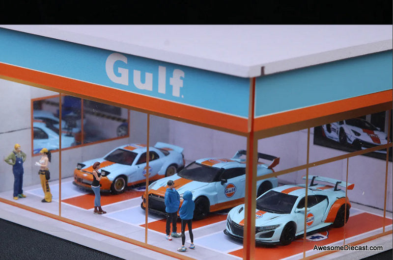 Gulf Showroom & Workshop w/Lighting 1:64 Diorama by MoreArt