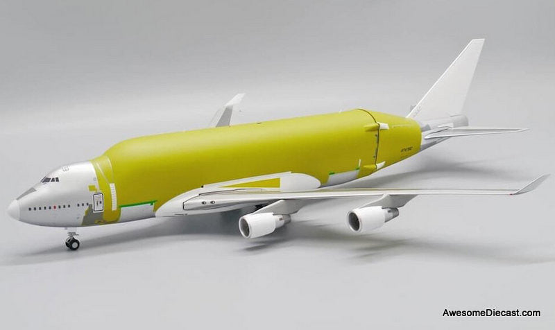 JC Wings 1:200 Boeing 747-400LCF Dreamlifter ( Bare Metal Version