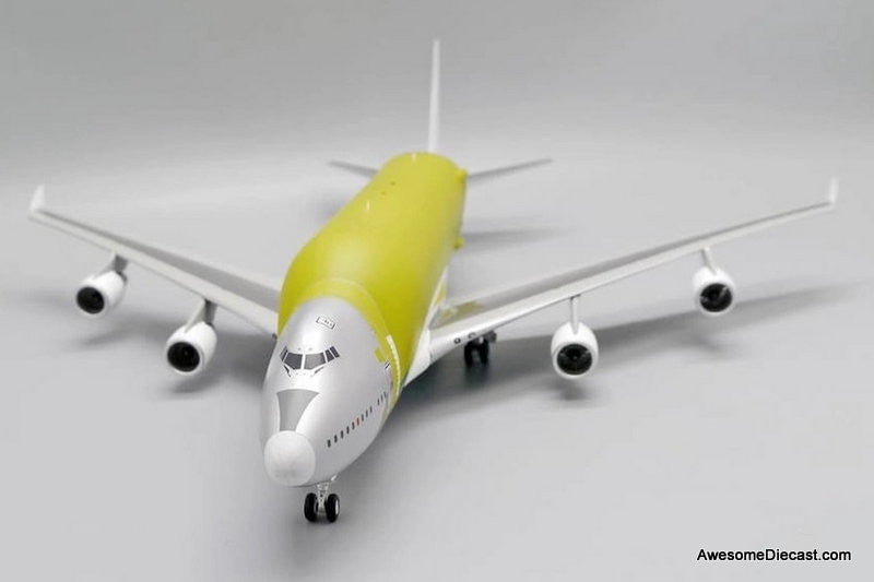 JC Wings 1:200 Boeing 747-400LCF Dreamlifter ( Bare Metal Version