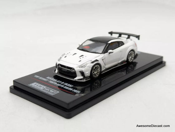 Nissan GT-R (R35) Top Secret, White Tokyo Auto Salon 2021 1:64 Diecast Model Car by Inno64