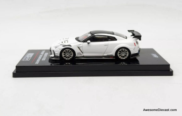 Nissan GT-R (R35) Top Secret, White Tokyo Auto Salon 2021 1:64 Diecast Model Car by Inno64