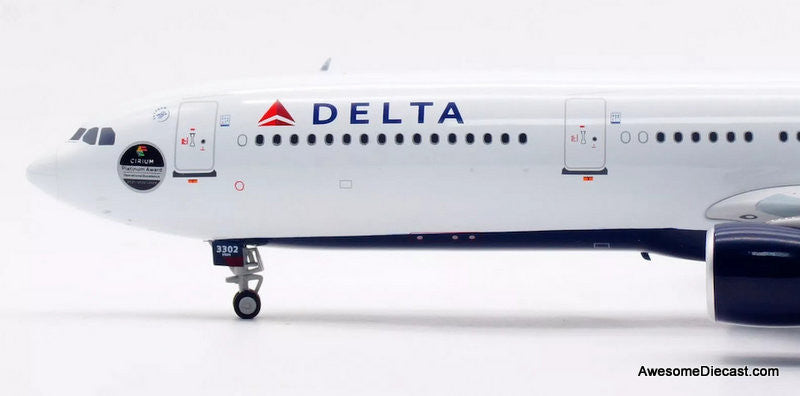 Airbus A330-323: Delta Air Lines (Reg #N802NW) w/Cirium Platinum Award Sticker 1:200 Diecast Model Plane by Inflight