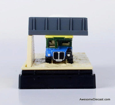 Motor Max 1:64 AEC Double Decker: James Bond 007 (Live & Let Die)