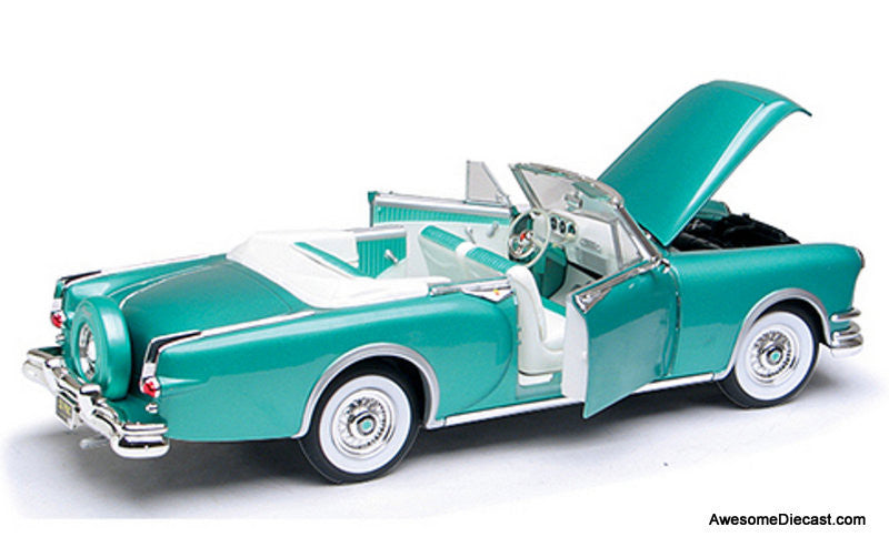 Road Signature 1:18 1953 Packard Caribbean, Metallic Green