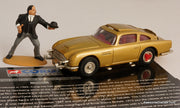Corgi 1:43 Aston Martin DB5 w/Odd Job Figure: James Bond 007