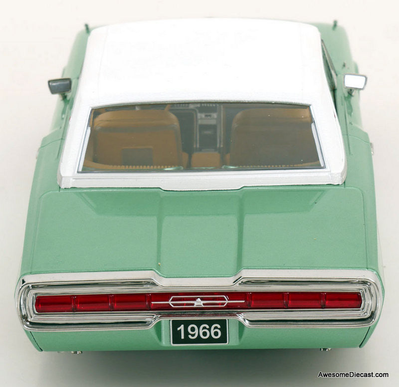 1966 Ford Thunderbird Landau Coupe, Metallic Green/White 1:18 Diecast Model Car by KK Scale