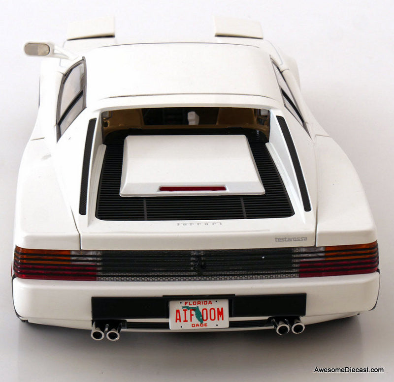 1984 Ferrari Testarossa, White w/ Figures 1:12 Diecast Model Car by KK Scale