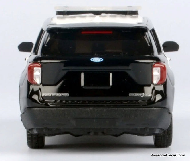2022 Ford Police Interceptor Utility, Black & White 1:43 Diecast Model Car by Motor Max