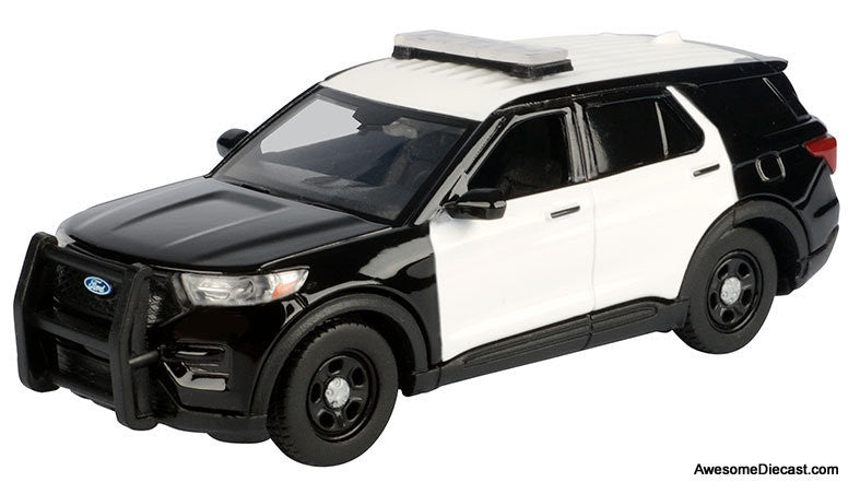 2022 Ford Police Interceptor Utility, Black & White 1:43 Diecast Model Car by Motor Max