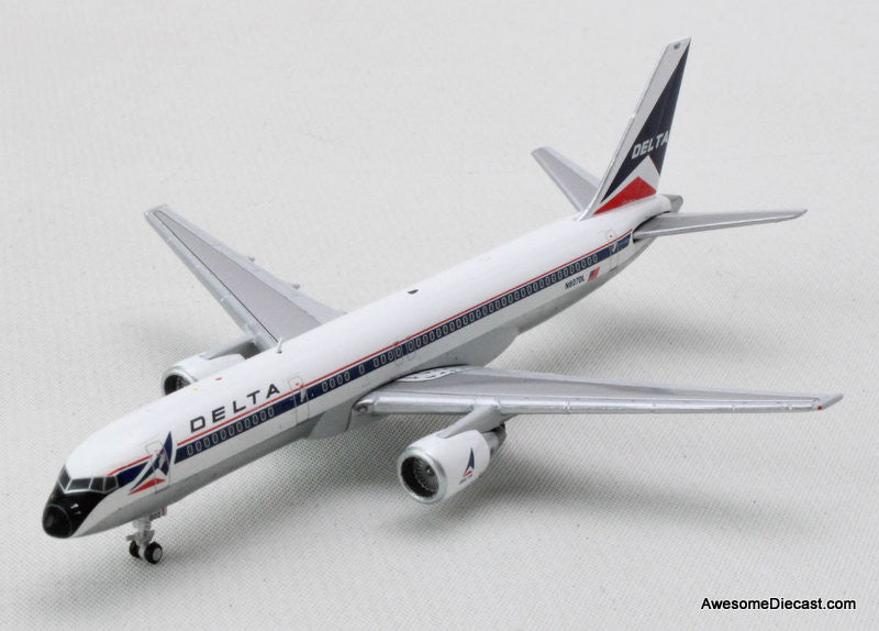 Gemini Jets 1:400 Boeing 757-200: Delta Airlines, Widget Livery (Reg #N607DL)