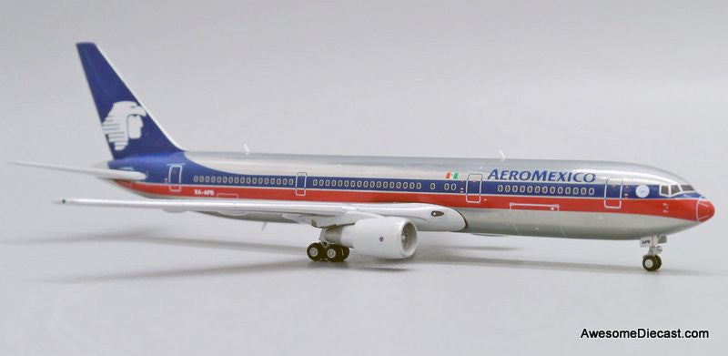 JC Wings 1:400 Boeing 767-300ER: AeroMexico (Reg #XA-RWX)