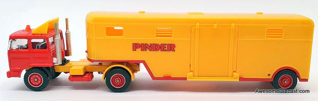 Verem 1:50 Renault Day Cab w/Horse Trailer: Pinder Circus